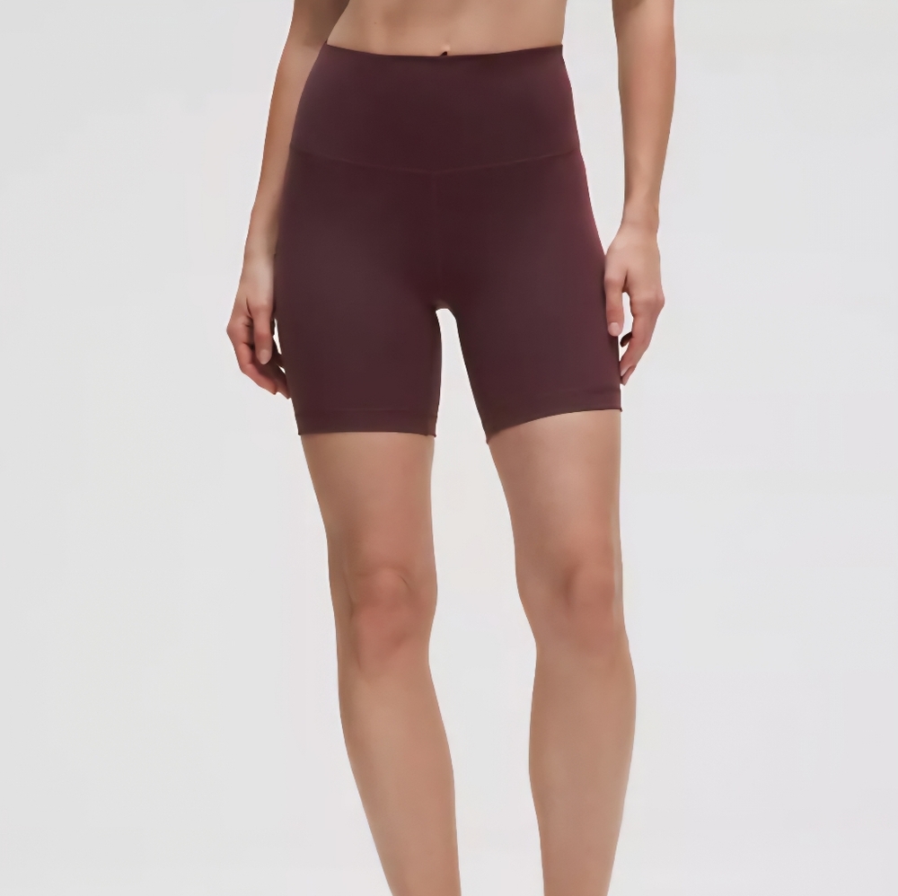 Women's Lululemon Wunder Train High Rise 6"